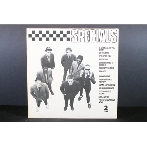 510 - Vinyl - 10 2 Tone / Reggae LPs to include The Selecter, Specials, Madness x 3, UB40 x 5. Vg+ overall