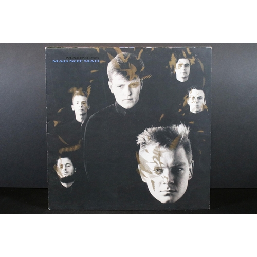 510 - Vinyl - 10 2 Tone / Reggae LPs to include The Selecter, Specials, Madness x 3, UB40 x 5. Vg+ overall