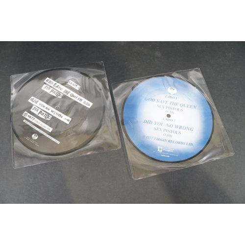 519 - Vinyl - Punk - Sex Pistols, 5 different picture disc 7” re-issue singles of “God Save The Queen” inc... 