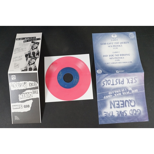 525 - Vinyl - Punk - Sex Pistols, 5 different coloured vinyl Japanese pressing 7” singles of “God Save The... 