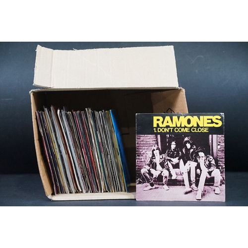 639 - Vinyl - 66 Punk & New Wave 7