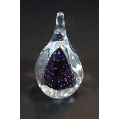 29 - Adam Jablonski art glass cobalt blue teardrop paperweight together with a controlled bubble example ... 