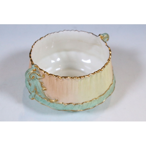 30 - Victorian Royal Worcester part tea set to include sugar bowl and four cups and saucers, marked 1682 ... 
