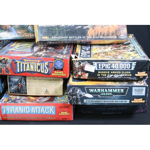 400 - War Gaming - 21 x Games Workshop miniature / board games featuring Space Hulk, Mordhealm, Space Mari... 