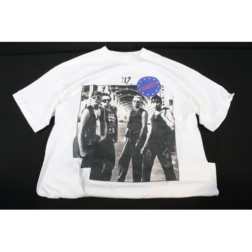 49 - Memorabilia - 3 vintage music t-shirts to include Blur 1997 tour (size L), REM 1995 Monster tour (si... 