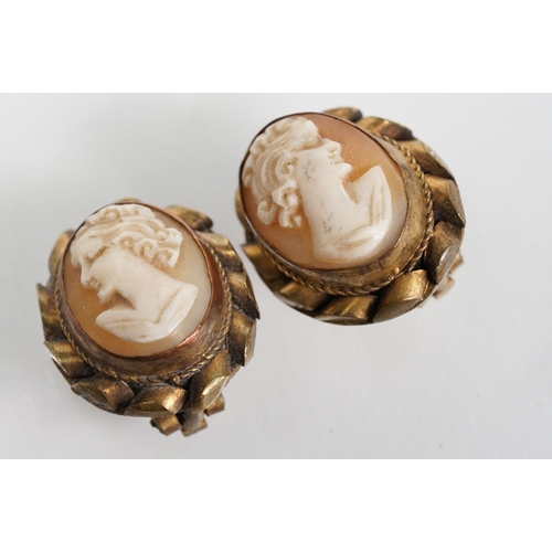 53 - Group of cameo jewellery to include yellow metal and carved shell cameo pendant (partial hallmark to... 