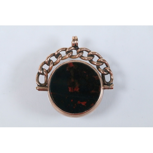 128 - 9ct gold Victorian bloodstone and onyx swivel fob (hallmarked Birmingham 1898) together with a 9ct g... 