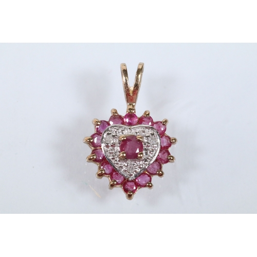 131 - Group of gold pendants to include a 9ct and amethyst pendant necklace with a fine link chain (pendan... 