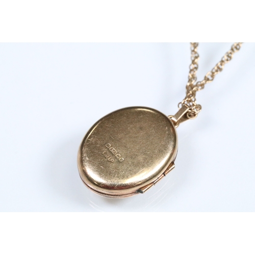 170 - 9ct gold locket on a rope twist chain with spring ring clasp. Locket hallmarked Birmingham 1979, cha... 