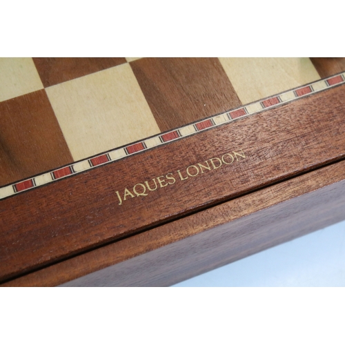 Jacques London boxed wooden chess set with inlaid detail board (1)