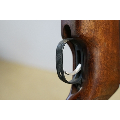 A Daystate X2 cal .177 gas powered air rifle within hard case.