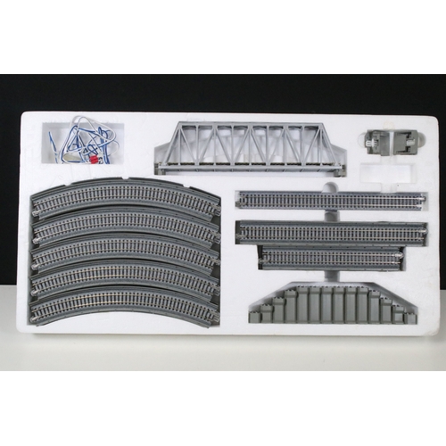 Boxed Kato N gauge 20-833 K3 Viaduct Set, complete