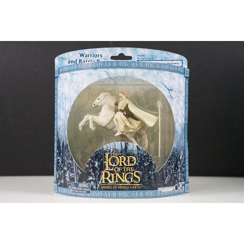 Five carded Lord of the Rings Armies of Middle Earth figures to include ...