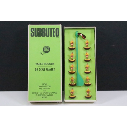 Subbuteo - Two boxed Scottish HW teams to include 181 Partick Thistle ...