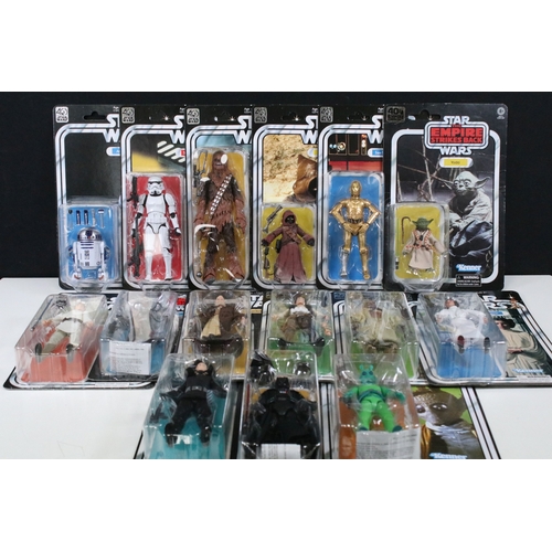 Star Wars - 15 Carded Hasbro Star Wars figures to include R2-D2, Jawa ...