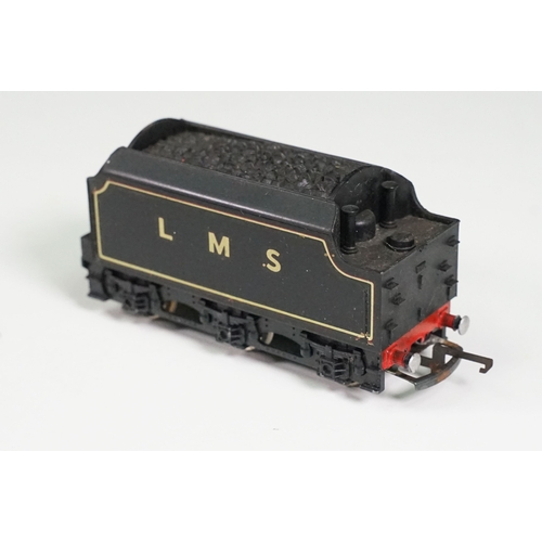 15 - Four Wrenn OO gauge locomotives within incorrect or repro boxes to include Clan Line (repro box & na... 