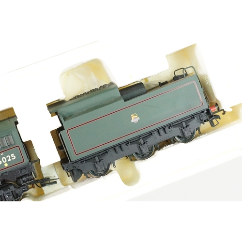 18 - Four boxed Hornby Super Detail OO gauge locomotives to include R2179 LMS 4-6-2 Coronation Class 6225... 