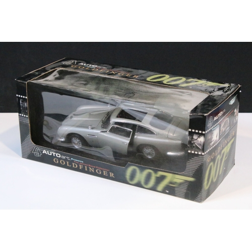 174 - Two boxed 1/18 scale James Bond related diecast models to include AutoArt 70021 James Bond 007 Goldf... 