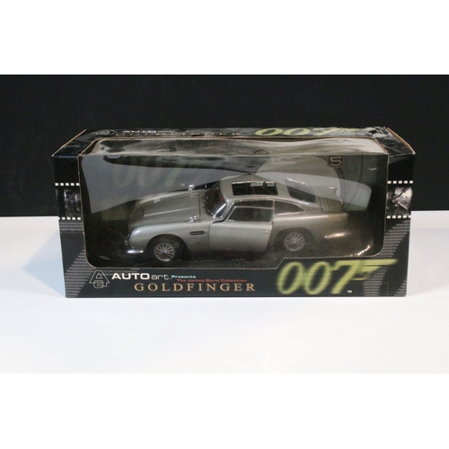174 - Two boxed 1/18 scale James Bond related diecast models to include AutoArt 70021 James Bond 007 Goldf... 