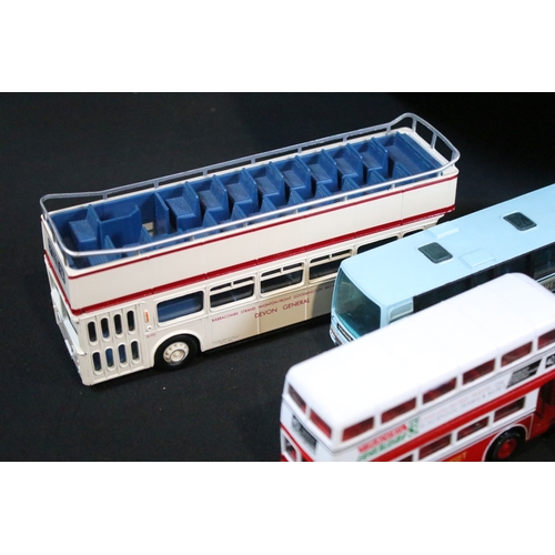 151 - Large collection of diecast models to include commercials and bus models including EFE Exclusive Fir... 