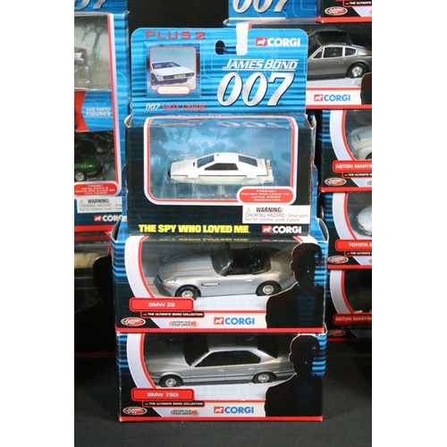 172 - 28 Boxed Corgi James Bond 007 diecast models to include 40th Anniversary The Ultimate Bond Collectio... 