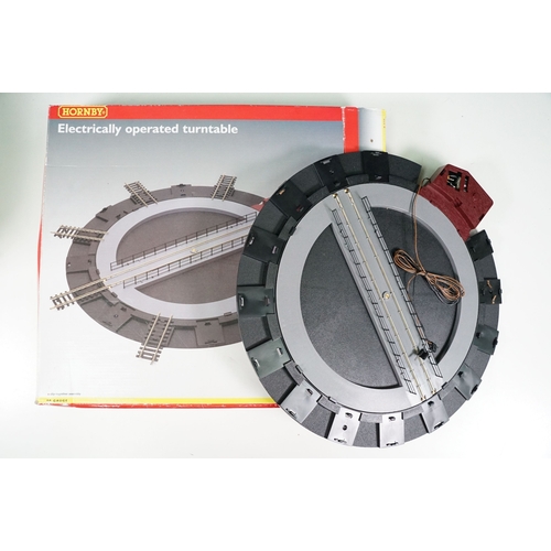Collection of boxed Hornby OO gauge accessories to include R8012 HM ...