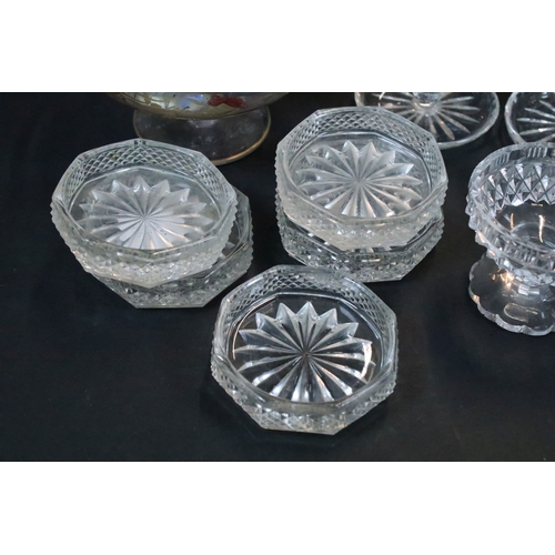 72 - Set of twelve glass plates together with a group of glass ware to include glass ewers, one with silv... 