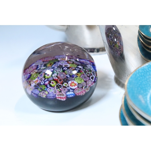 86 - Collection of Royal Doulton Bunnykins, to include: a cup and saucer, eggcup, baby's bowl and others,... 