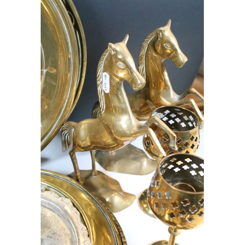 342 - Collection of brass to include wall plates, small coal scuttle, iron, goblets, horse figures, etc (1... 