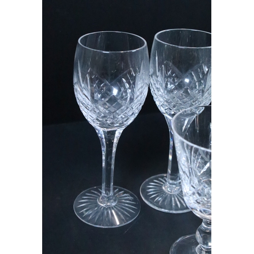 64 - Large collection of glassware to include red and white wine glasses, champagne flutes, tumblers, bra... 