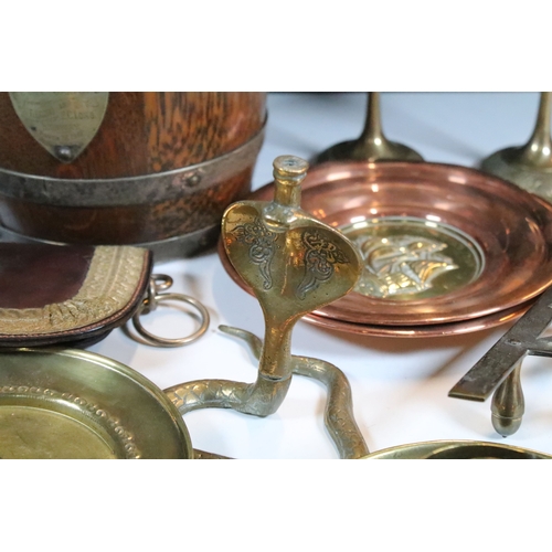 370 - Group of metalware to include small decorative plates, Schweppes and Perrier ashtrays, small coopere... 