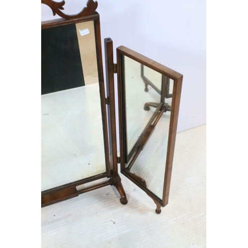 626 - 19th century mahogany triptych dressing table mirror, having open fretwork pediment, W 49cm x H 79cm