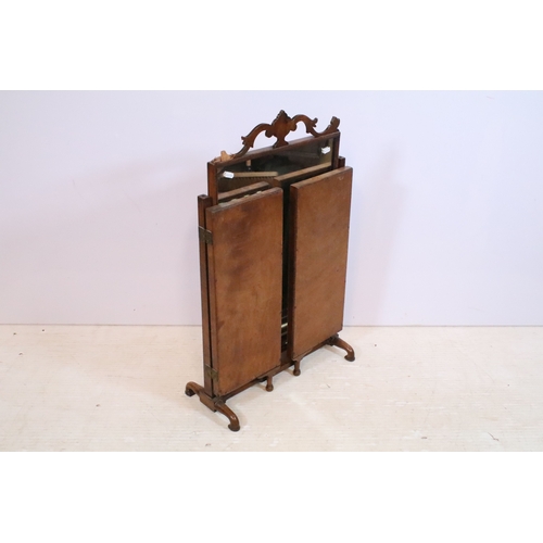 626 - 19th century mahogany triptych dressing table mirror, having open fretwork pediment, W 49cm x H 79cm