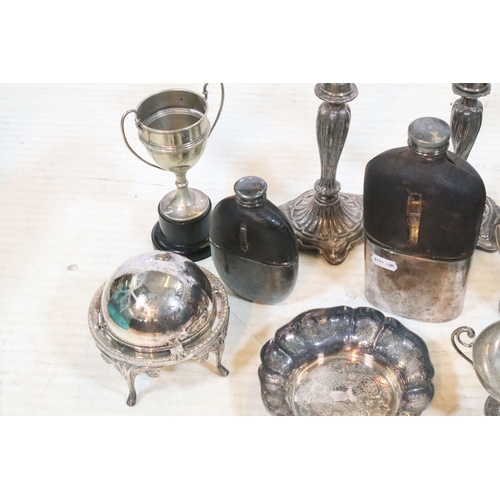 383 - Collection of silver plate, to comprise a pair of candlesticks, hip flasks, trophies, jugs, etc. tog... 