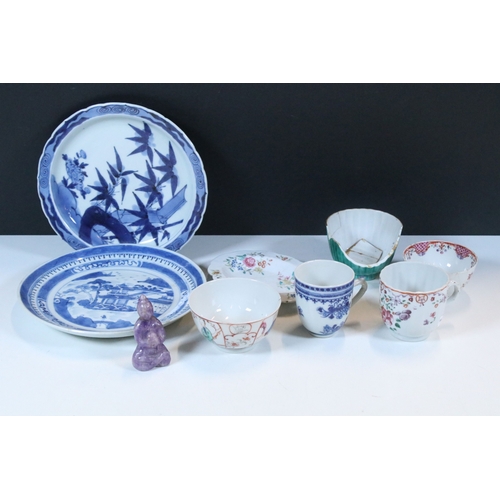 44A - Collection of 18th century and later Chinese porcelain teawares, to comprise famille rose tea cup, t... 