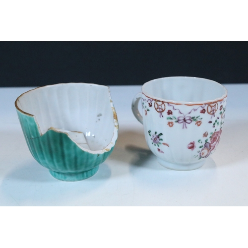 44A - Collection of 18th century and later Chinese porcelain teawares, to comprise famille rose tea cup, t... 