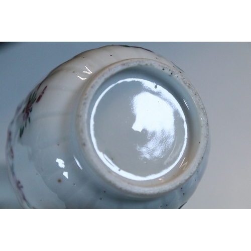 44A - Collection of 18th century and later Chinese porcelain teawares, to comprise famille rose tea cup, t... 