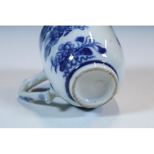 44A - Collection of 18th century and later Chinese porcelain teawares, to comprise famille rose tea cup, t... 