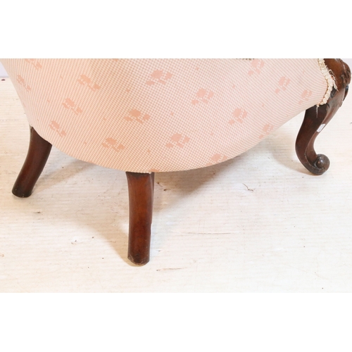 658 - Victorian mahogany framed button-back chair, having moulded cabriole legs, W 65cm x H 80cm