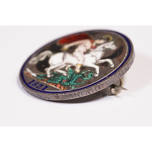 186 - British King George IV 1821 silver full crown coin brooch with enamelled decoration