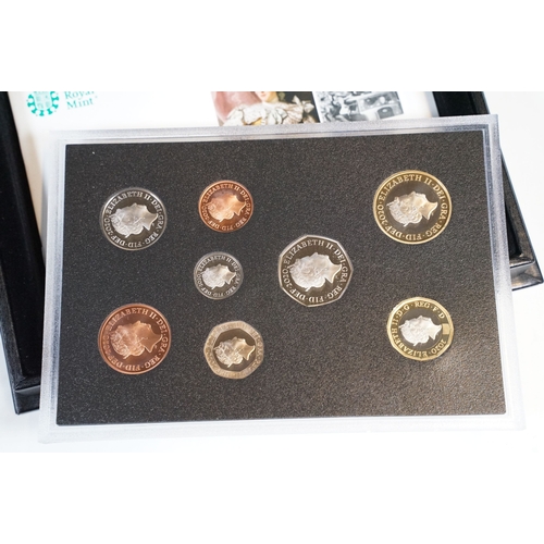 218 - A Royal Mint United Kingdom Queen Elizabeth II 2020 proof coin annual year set, comprises thirteen c... 