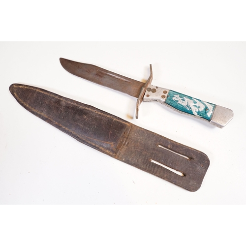 279 - A collection of knives and bayonets to include a French cruciform 1886 Label example.