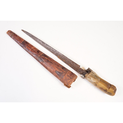 279 - A collection of knives and bayonets to include a French cruciform 1886 Label example.