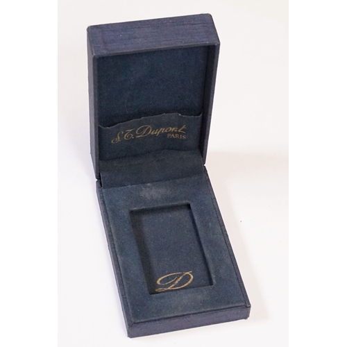 267A - Boxed cigarette lighter by Dupont, Paris.