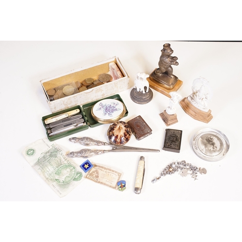 295 - A small group of mixed collectables to include vesta cases, pipe tampers, powder compact, coins ...e... 