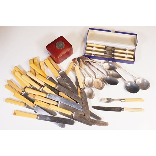 308 - A collection of mixed silver plate flatware to include Mappin & Webb examples and boxed examples tog... 