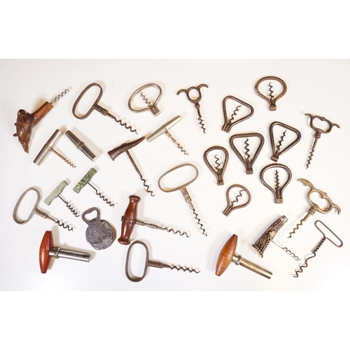 322 - 28 Victorian and later corkscrews, including folding, antler and wooden grip corkscrews