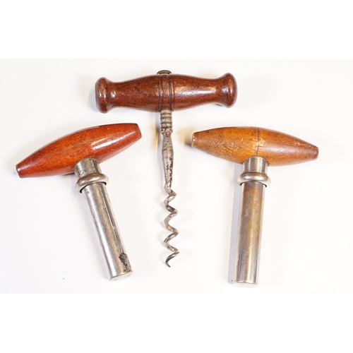 322 - 28 Victorian and later corkscrews, including folding, antler and wooden grip corkscrews