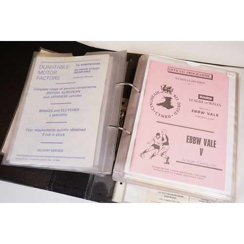 423 - Football Programmes - Collection of Non League programmes from the 1950s onwards to include Holyhead... 