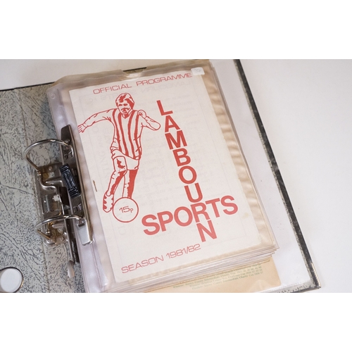 423 - Football Programmes - Collection of Non League programmes from the 1950s onwards to include Holyhead... 